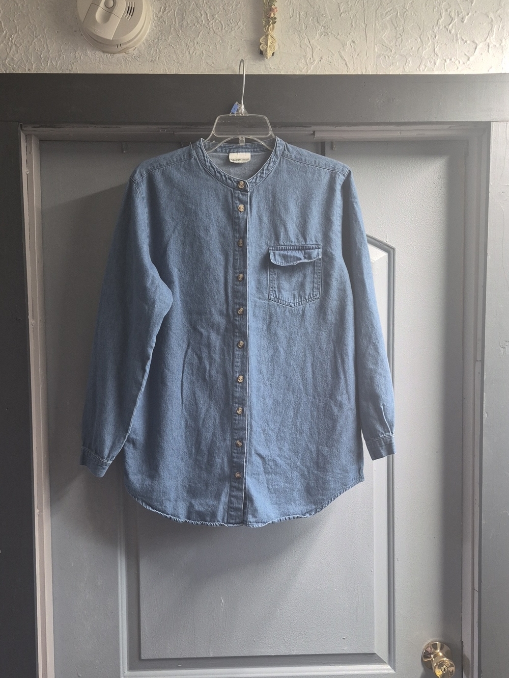 Newport News Light Blue Denim Button-Down Shirt No Size